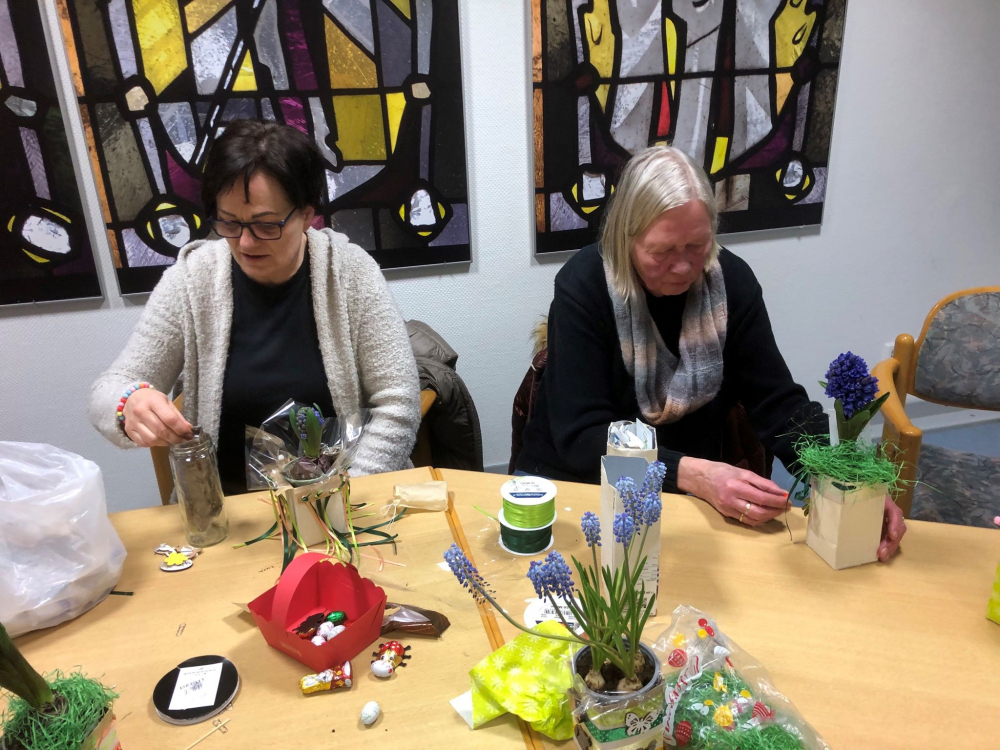 Osterdekoration im Pfarrheim Vechta